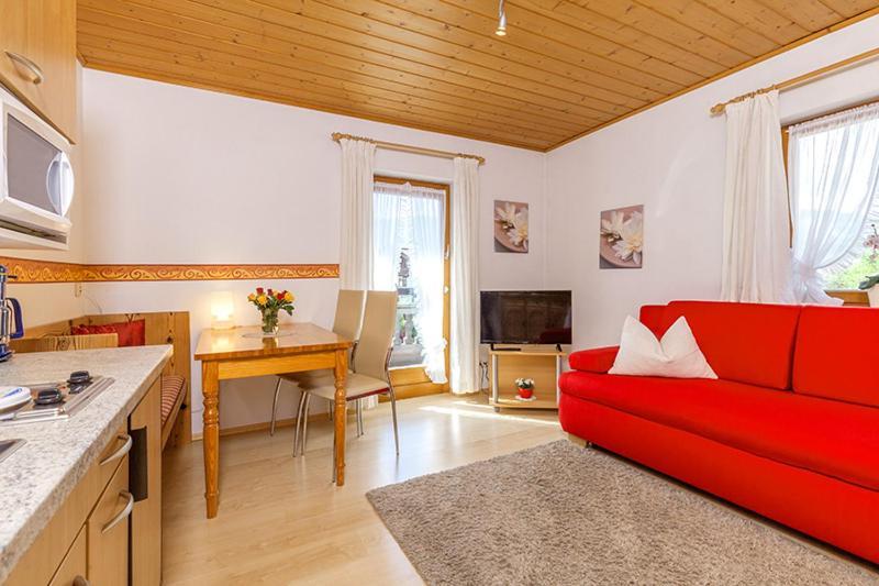 Ferienwohnhaus Heimfriede Apartamento Reit im Winkl Exterior foto